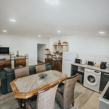 Andar Moradia T2 Na Casa Do Olival