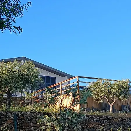 Δωμάτια σε οικογενειακή κατοικία Andar Moradia T2 Na Casa Do Olival *