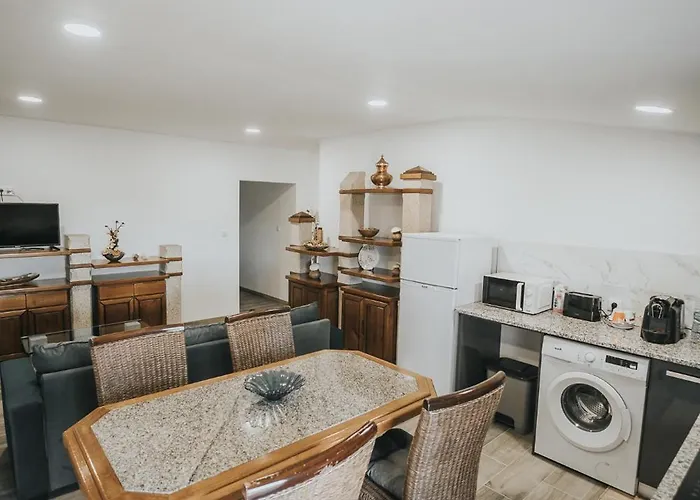 Andar Moradia T2 Na Casa Do Olival