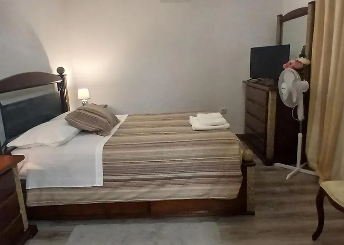 Andar Moradia T2 Na Casa Do Olival Privat bolig *